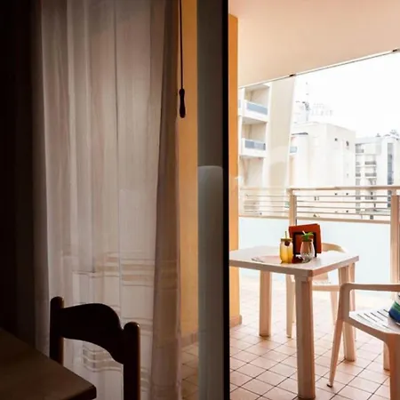 Bright Flat In Near The Lejlighed *