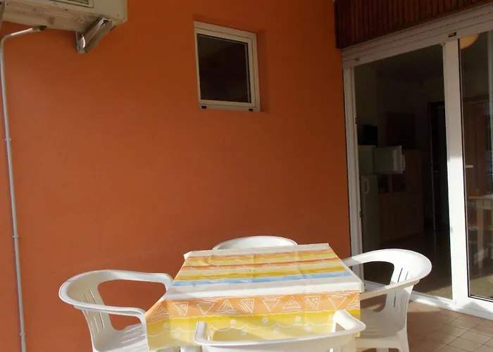 Bright Flat Just Steps From